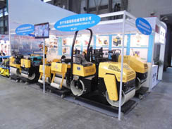 狗子28
公司参加2014年宝马展，吸引来自各国的客户参观