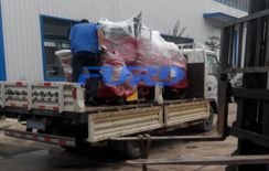 狗子28
机械座驾压路机，路面开槽机成功装车及时发货