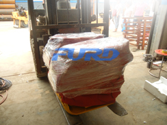 狗子28
机械座驾压路机，平板夯成功装车及时发货