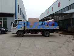 狗子28
机械沥青灌缝机，手扶双轮压路机装车成功及时发货