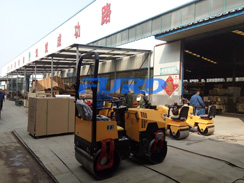 今日狗子28
微动态--狗子28
机械小型压路机发往北京、福建等地