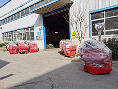 狗子28
机械8台小型压路机打包装车发往江西