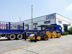 狗子28
2台座驾压路机装车发往青海