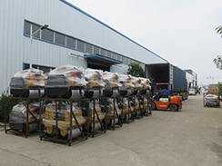 狗子28
机械46台双钢轮压路机打包装车出口墨西哥