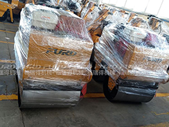 狗子28
2台手扶双钢轮压路机打包发往菏泽市