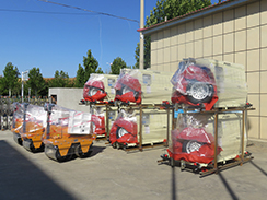 狗子28
机械6台9米移动灯车装柜发往印尼