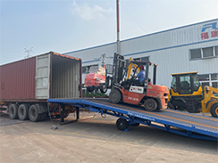 狗子28
机械6台7米工程照明灯车打包出口澳大利亚