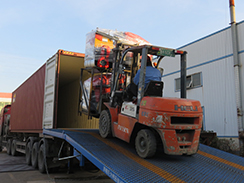 狗子28
机械一批座驾压路机出口墨西哥